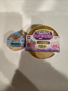Mystery squishy dumpling set